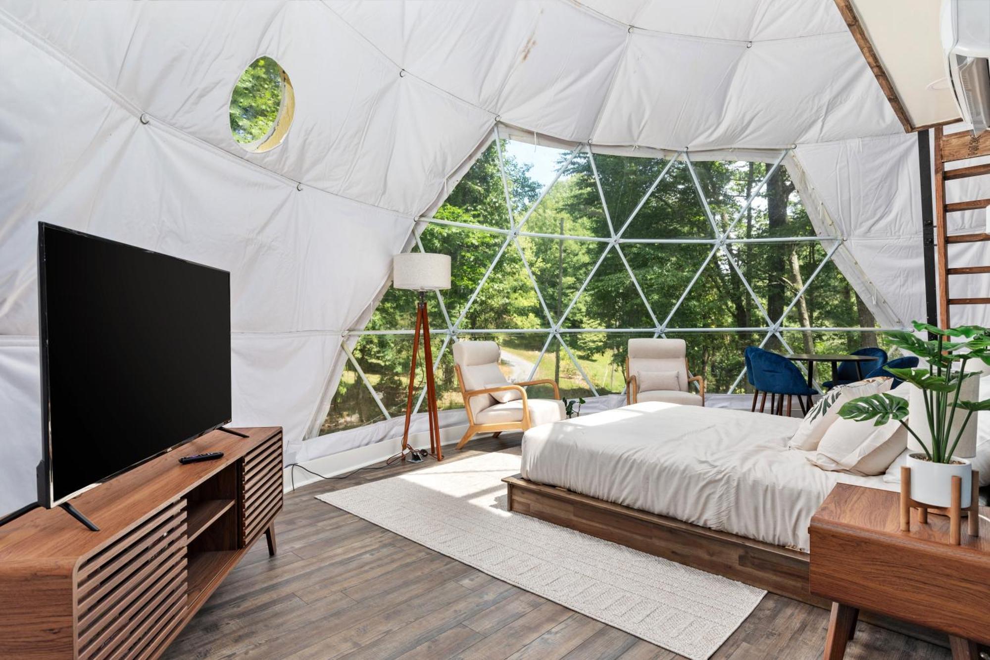 Zen Dome - Romantic Retreat, Wifi & Ac, Hot Tub, National Park 8 Min * Luray
