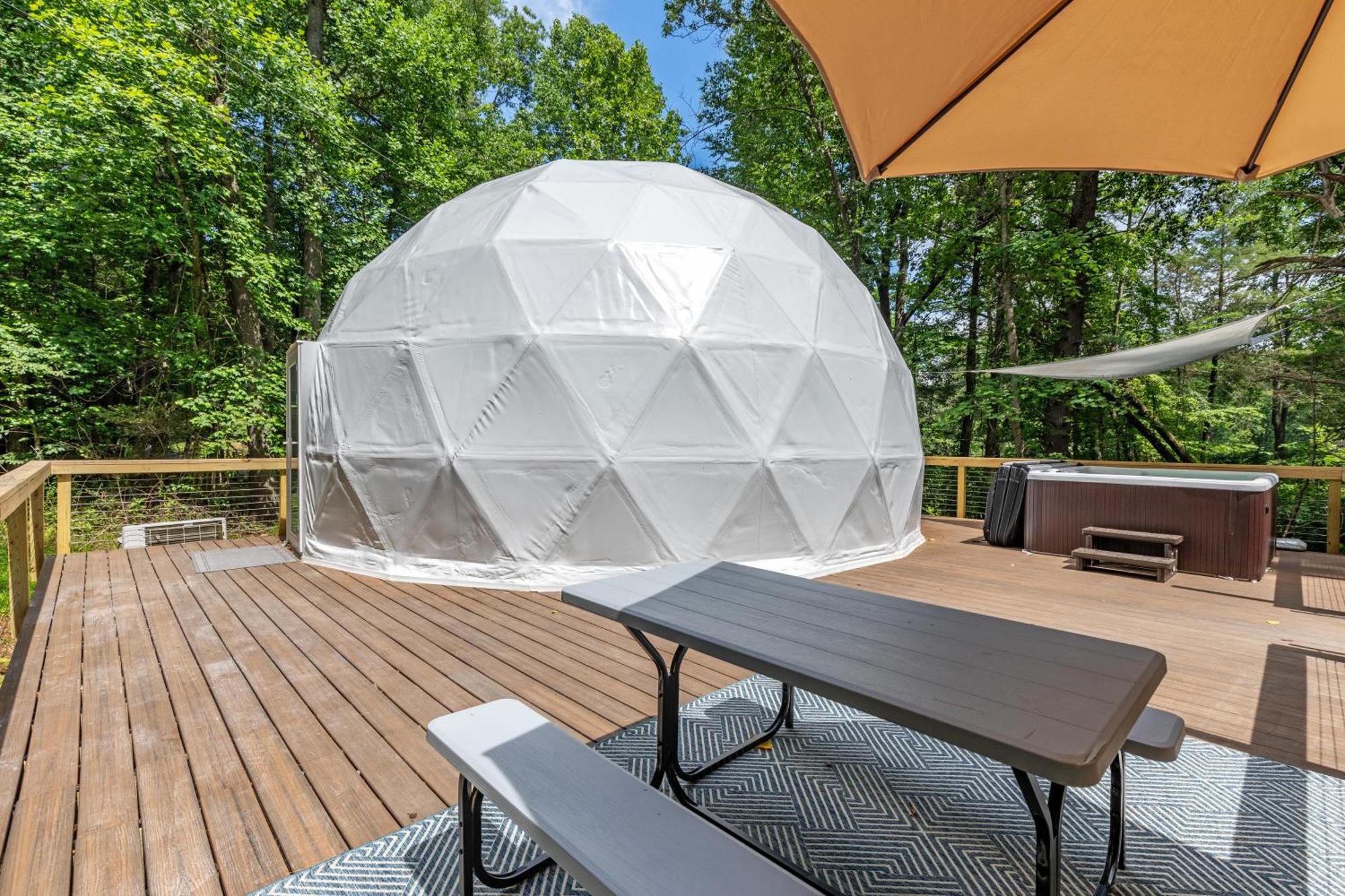 Zen Dome - Romantic Retreat, Wifi & Ac, Hot Tub, National Park 8 Min Hébergement de vacances Luray